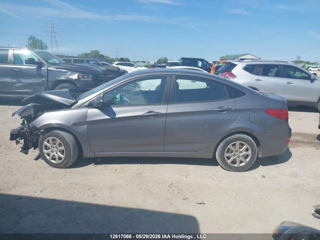 KMHCT4AE8EU772683 Hyundai Accent