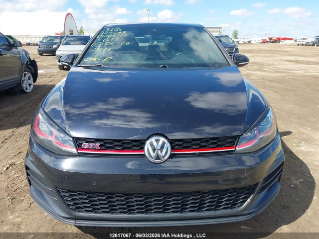2019 Volkswagen Gti S/se/autobahn/rabbit Edition მანქანა იყიდება აუქციონზე, vin: 3VW5T7AU2KM026121, აუქციონის ნომერი: 12617067