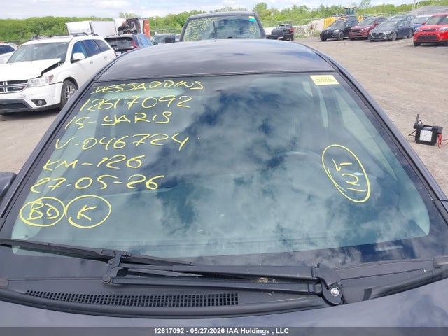 12617092 :رقم المزاد ، VNKKTUD39FA046724 vin ، 2015 Toyota Yaris Le مزاد بيع