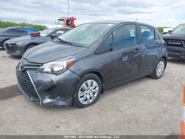 12617092 :رقم المزاد ، VNKKTUD39FA046724 vin ، 2015 Toyota Yaris Le مزاد بيع