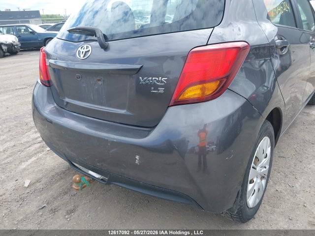 12617092 :رقم المزاد ، VNKKTUD39FA046724 vin ، 2015 Toyota Yaris Le مزاد بيع