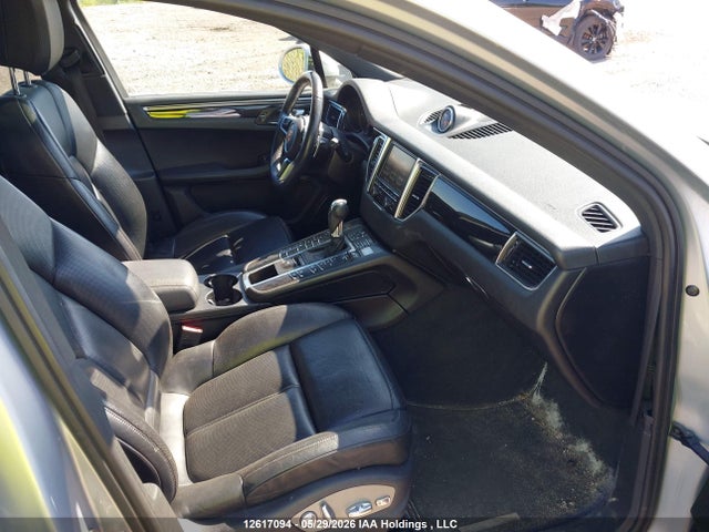 WP1AB2A52FLB59306 Porsche MACAN S