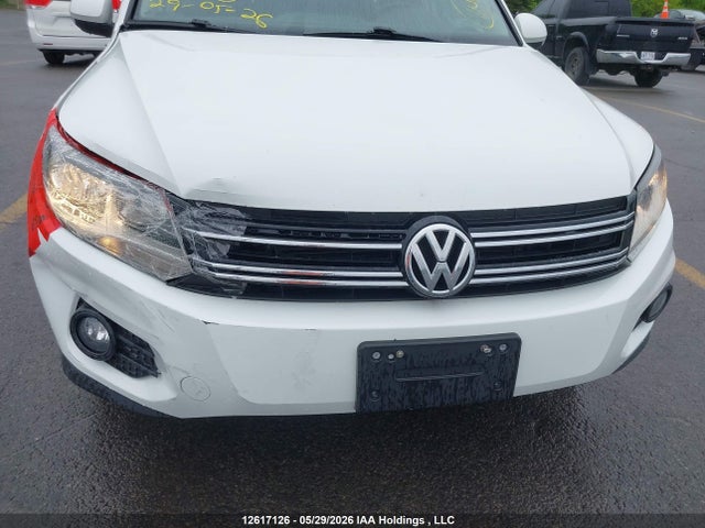 Aukcja sprzedaży 2016 Volkswagen Tiguan Comfortline/highline/special Edition, vin: WVGJV7AX1GW546741, numer aukcji: 12617126