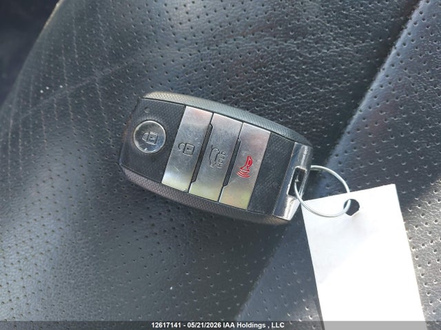 5XYPHDA15GG124260 KIA SORENTO EX