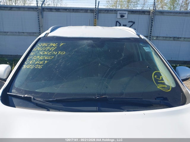 5XYPHDA15GG124260 KIA SORENTO EX
