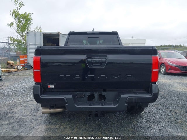 3TYLB5JN0TT111278 Toyota Tacoma 4x4 8a