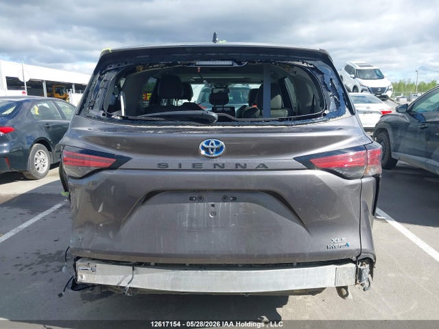 2021 Toyota Sienna Xle 8-passenger მანქანა იყიდება აუქციონზე, vin: 5TDGRKEC7MS042705, აუქციონის ნომერი: 12617154