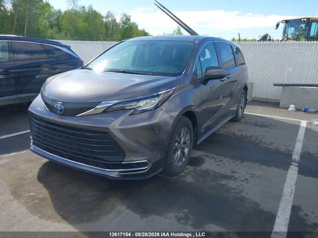 2021 Toyota Sienna Xle 8-passenger მანქანა იყიდება აუქციონზე, vin: 5TDGRKEC7MS042705, აუქციონის ნომერი: 12617154