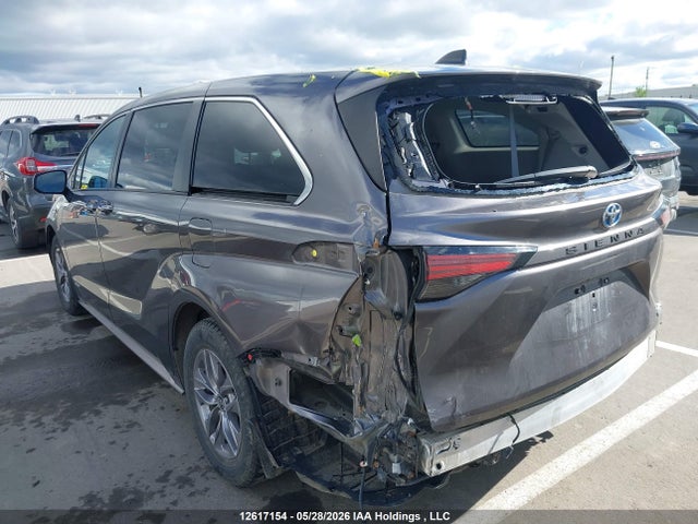 2021 Toyota Sienna Xle 8-passenger მანქანა იყიდება აუქციონზე, vin: 5TDGRKEC7MS042705, აუქციონის ნომერი: 12617154