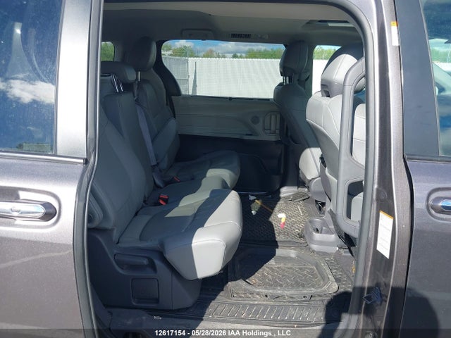 2021 Toyota Sienna Xle 8-passenger მანქანა იყიდება აუქციონზე, vin: 5TDGRKEC7MS042705, აუქციონის ნომერი: 12617154