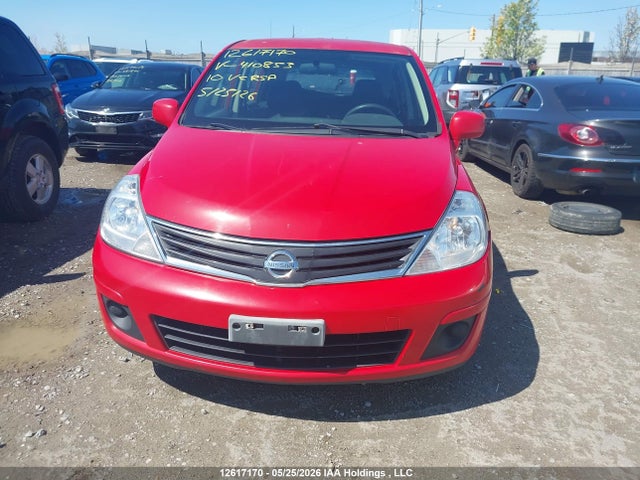 12617170 :رقم المزاد ، 3N1BC1CP0AL410853 vin ، 2010 Nissan Versa 1.8s مزاد بيع
