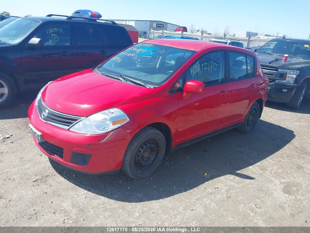 12617170 :رقم المزاد ، 3N1BC1CP0AL410853 vin ، 2010 Nissan Versa 1.8s مزاد بيع