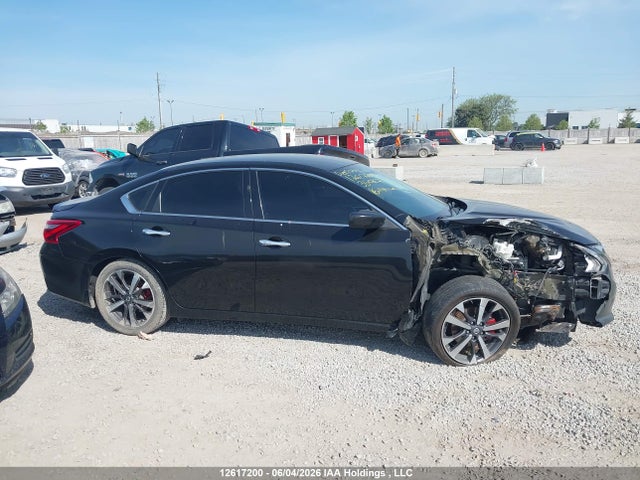 Nissan Altima 2016 1N4AL3AP4GN350162 Image 11