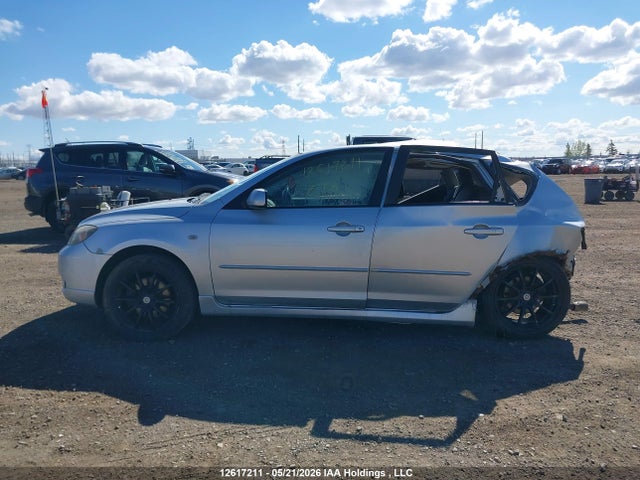 12617211 :رقم المزاد ، JM1BK143651341367 vin ، 2005 Mazda 3 Hatchback مزاد بيع