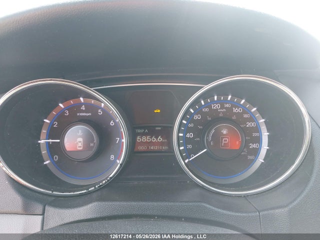2014 Hyundai Sonata Gls მანქანა იყიდება აუქციონზე, vin: 5NPEB4AC0EH942205, აუქციონის ნომერი: 12617214