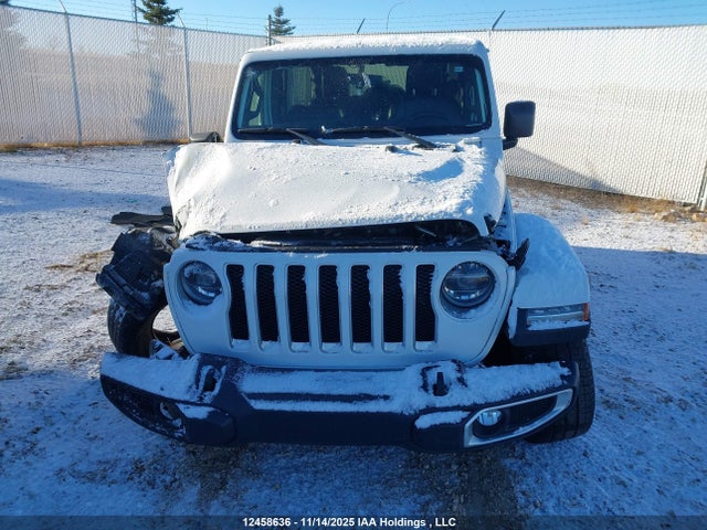 1C4HJXEN5LW339559 Jeep Wrangler Unlimited Sahara