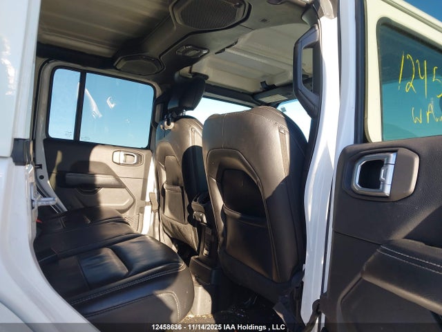 1C4HJXEN5LW339559 Jeep Wrangler Unlimited Sahara