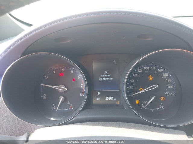 JTNKHMBX6N1134009 Toyota C-hr Xle Premium