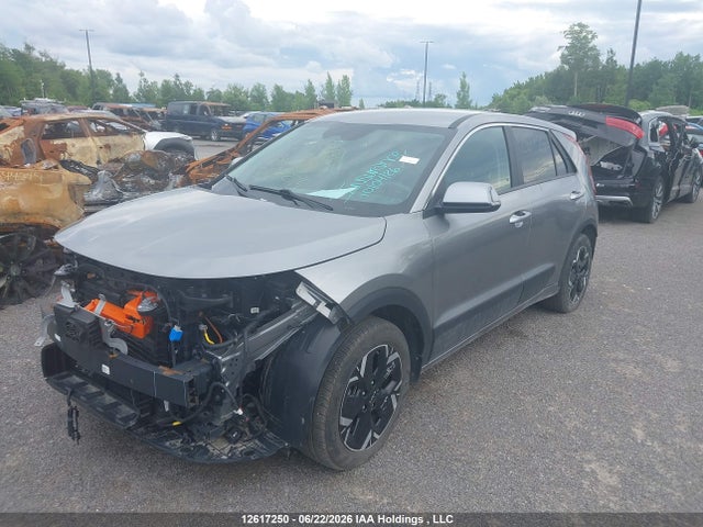 KIA NIRO EV 2023 KNDCP3L11P5063989 Image 2