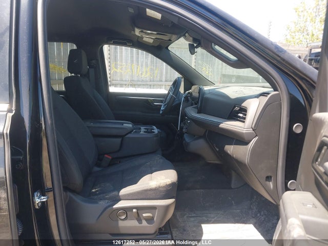 2025 Chevrolet Suburban Ls მანქანა იყიდება აუქციონზე, vin: 1GNS6BED4SR366967, აუქციონის ნომერი: 12617252