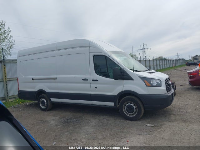 1FTYR3XM8JKB23652 Ford Transit T-250