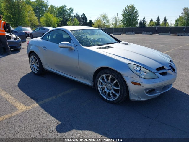 Продажа на аукционе авто 2005 Mercedes-benz Slk 350, vin: WDBWK56F25F075430, номер лота: 12617255