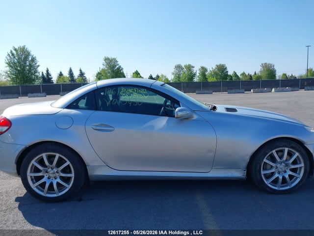 Продажа на аукционе авто 2005 Mercedes-benz Slk 350, vin: WDBWK56F25F075430, номер лота: 12617255