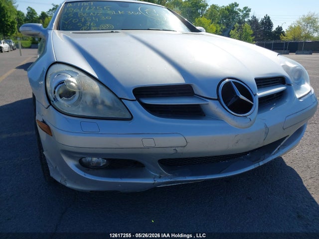 Продажа на аукционе авто 2005 Mercedes-benz Slk 350, vin: WDBWK56F25F075430, номер лота: 12617255