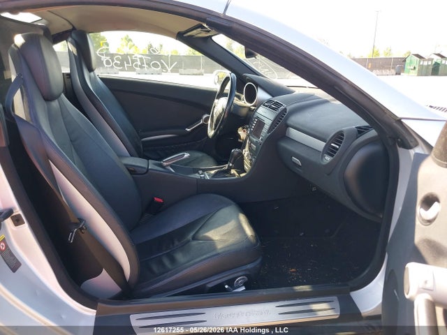 Продажа на аукционе авто 2005 Mercedes-benz Slk 350, vin: WDBWK56F25F075430, номер лота: 12617255