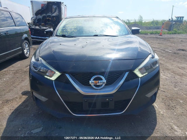 Продажа на аукционе авто 2017 Nissan Maxima, vin: 1N4AA6AP2HC385819, номер лота: 12617271
