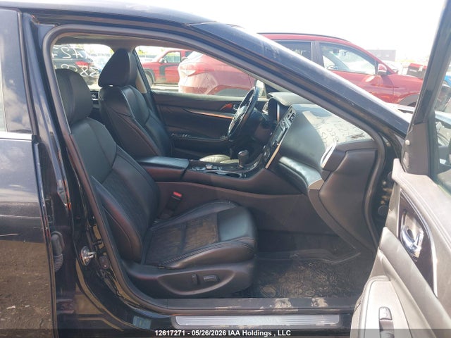 Продажа на аукционе авто 2017 Nissan Maxima, vin: 1N4AA6AP2HC385819, номер лота: 12617271