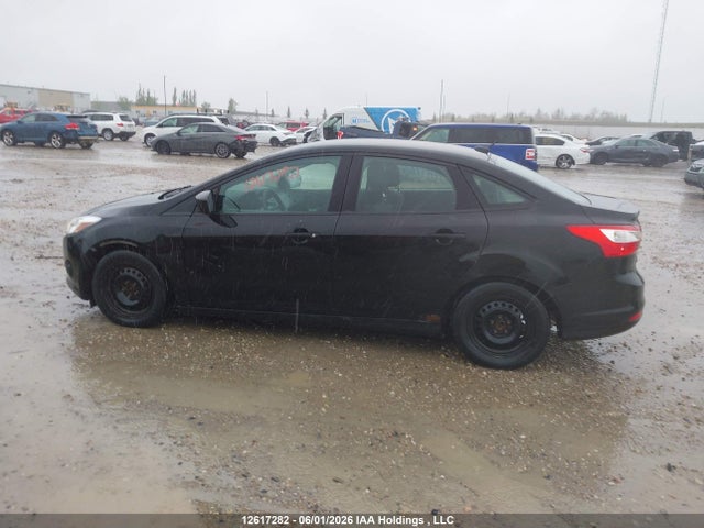 1FADP3E24EL315422 Ford FOCUS S