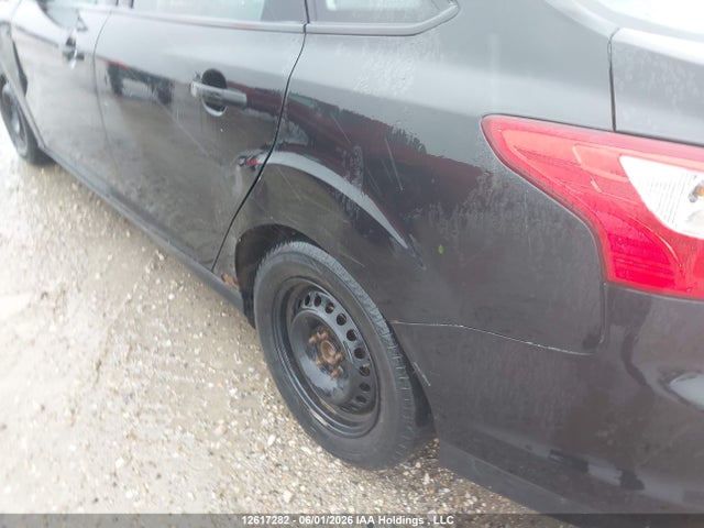 1FADP3E24EL315422 Ford FOCUS S