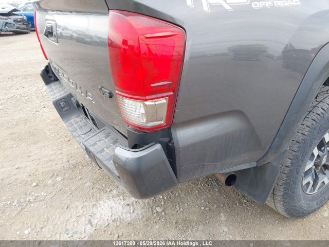 Продажа на аукционе авто 2017 Toyota Tacoma Dbl Cab/sr/trdspt/or/pro, vin: 5TFCZ5AN9HX056158, номер лота: 12617289