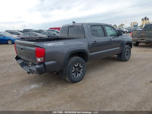 Продажа на аукционе авто 2017 Toyota Tacoma Dbl Cab/sr/trdspt/or/pro, vin: 5TFCZ5AN9HX056158, номер лота: 12617289