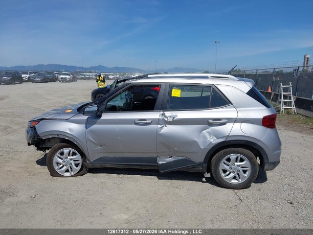 Продажа на аукционе авто 2025 Hyundai Venue Sel/limited, vin: KMHRC8A31SU364425, номер лота: 12617312