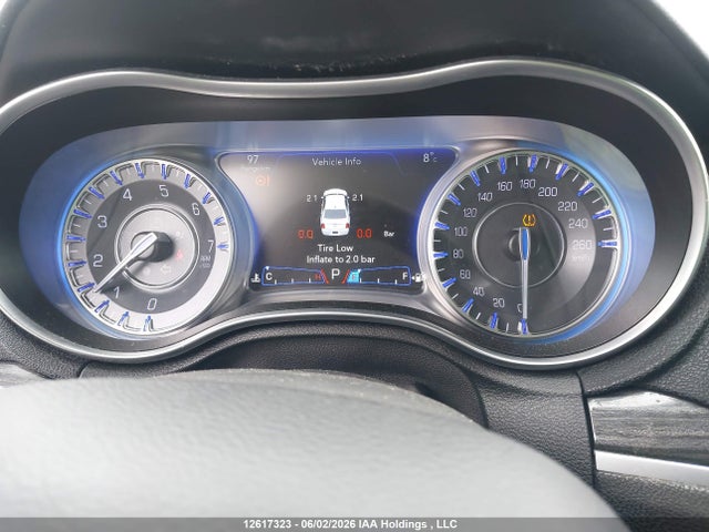 Chrysler 300 Touring 2017 2C3CCARG2HH535806 Image 7