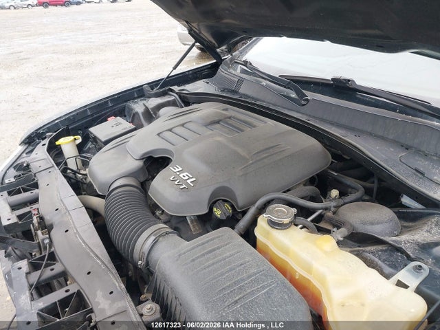 Chrysler 300 Touring 2017 2C3CCARG2HH535806 Image 9
