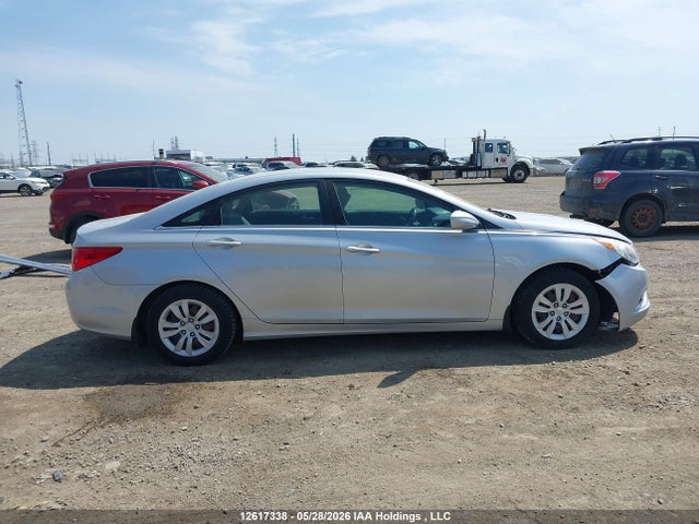 Продаж на аукціоні авто 2013 Hyundai Sonata Gls, vin: 5NPEB4AC8DH750884, номер лоту: 12617338