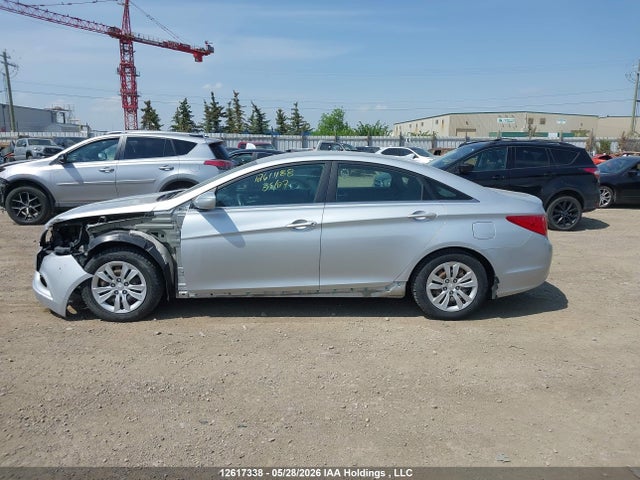 Продаж на аукціоні авто 2013 Hyundai Sonata Gls, vin: 5NPEB4AC8DH750884, номер лоту: 12617338