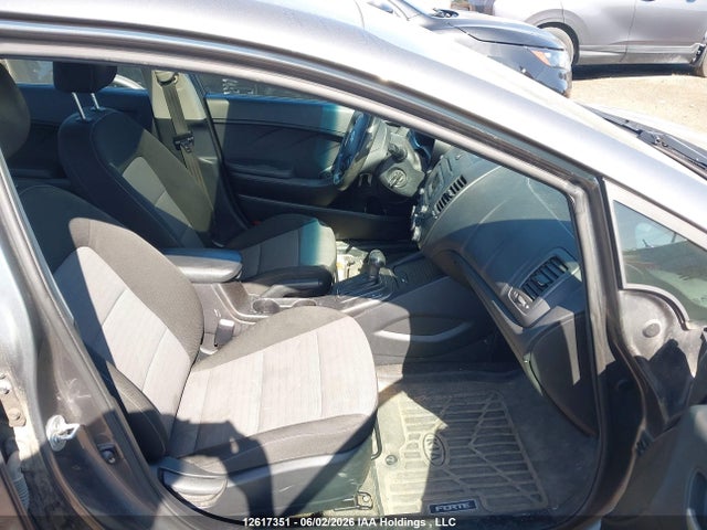 Продажа на аукционе авто 2014 Kia Forte, vin: KNAFX4A62E5189872, номер лота: 12617351