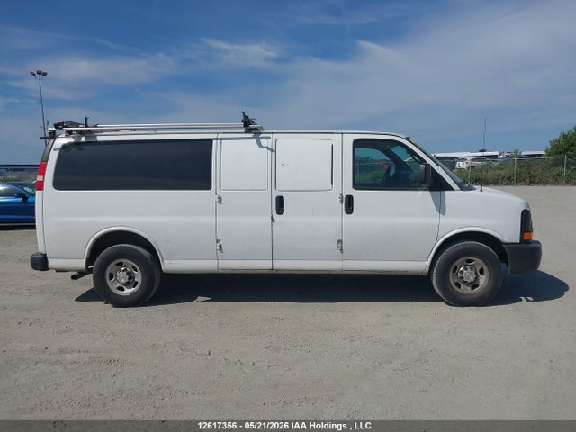 1GAZGZFG5F1102126 Chevrolet Express 3500 1ls