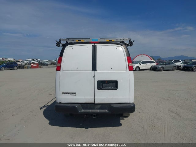 1GAZGZFG5F1102126 Chevrolet Express 3500 1ls