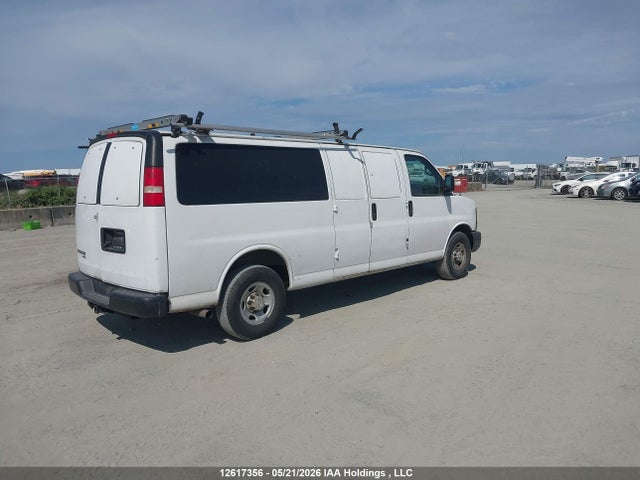 1GAZGZFG5F1102126 Chevrolet Express 3500 1ls