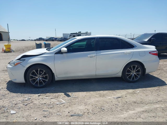 12617360 :رقم المزاد ، 4T1BF1FK2HU728781 vin ، 2017 Toyota Camry Xse مزاد بيع