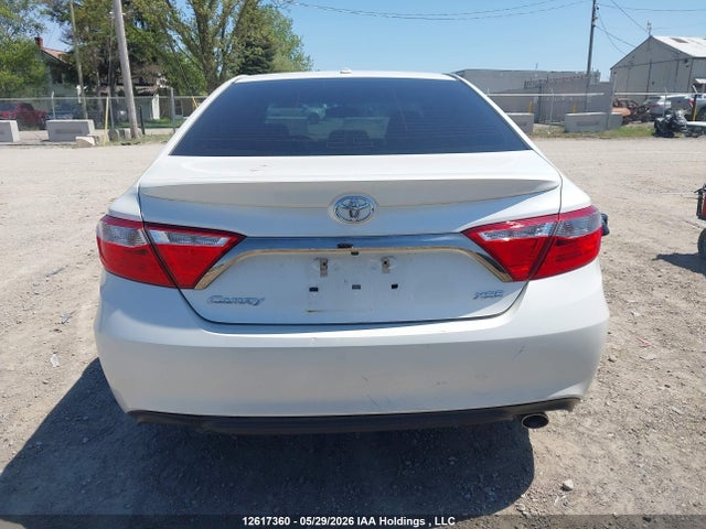 12617360 :رقم المزاد ، 4T1BF1FK2HU728781 vin ، 2017 Toyota Camry Xse مزاد بيع