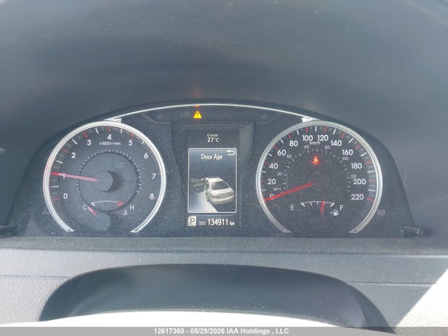 12617360 :رقم المزاد ، 4T1BF1FK2HU728781 vin ، 2017 Toyota Camry Xse مزاد بيع
