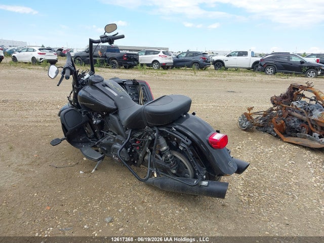 Harley-Davidson FLTRK 2021 5HD1KZF30MB657791 Image 3