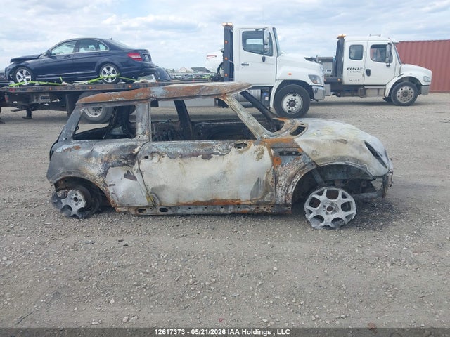 2005 Mini Cooper S მანქანა იყიდება აუქციონზე, vin: WMWRE33595TL12628, აუქციონის ნომერი: 12617373