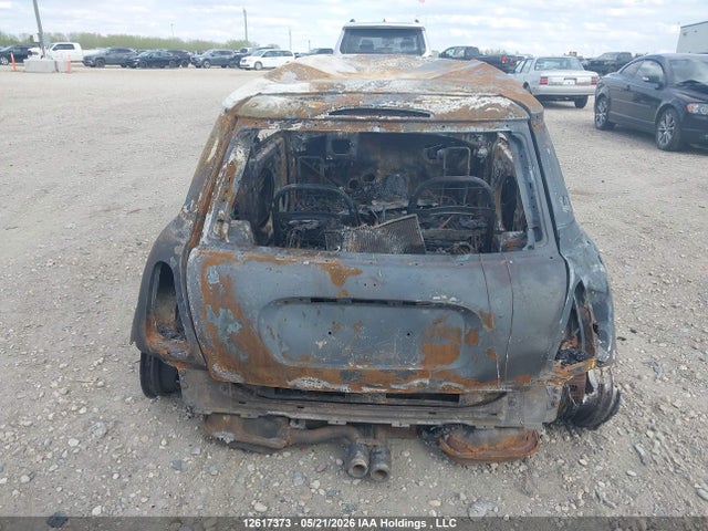 2005 Mini Cooper S მანქანა იყიდება აუქციონზე, vin: WMWRE33595TL12628, აუქციონის ნომერი: 12617373